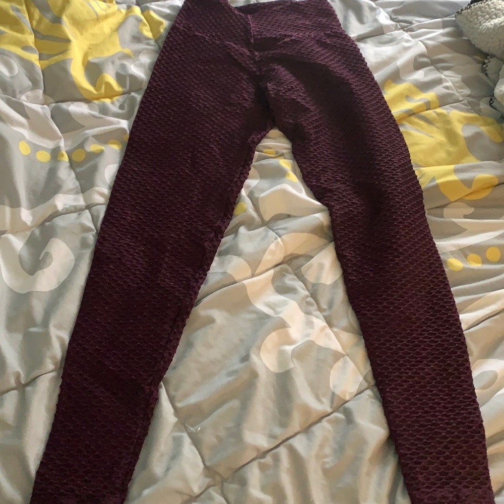 Açaí croco skin leggings